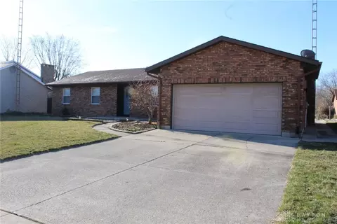 914 Windsor Cir, Celina, OH 45822 photo 6