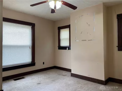 1376 W Pleasant St, Springfield, OH 45506 photo 17
