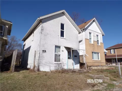 1105 Farlow St, Springfield, OH 45503 photo 2