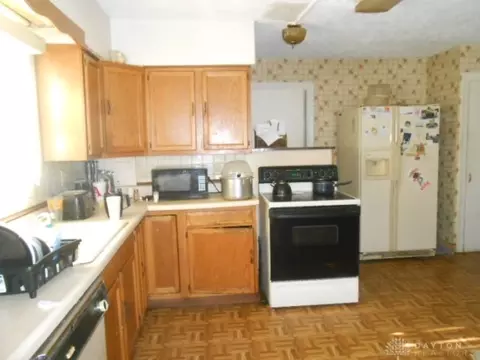 1616 E Wittenberg Blvd, Springfield, OH 45506 photo 10