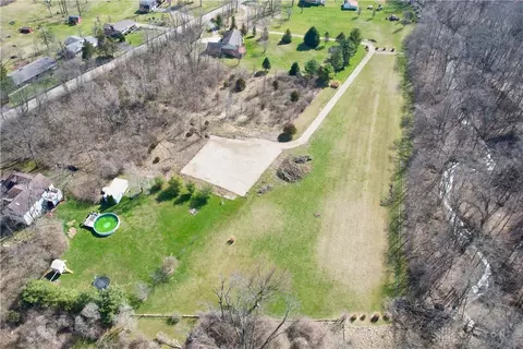 2517 Fox Hollow Rd, Springfield, OH 45502 photo 9