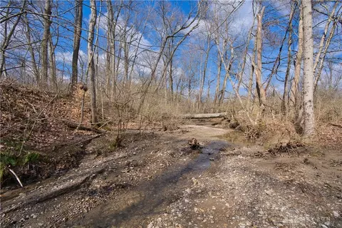 2517 Fox Hollow Rd, Springfield, OH 45502 photo 17