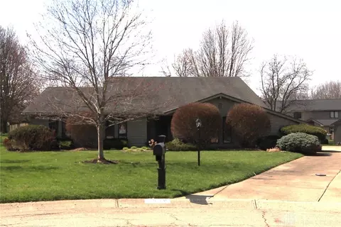 2550 Chess Wood, Dayton, OH 45458