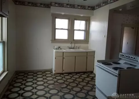 712 Broadway St, Springfield, OH 45504 photo 14