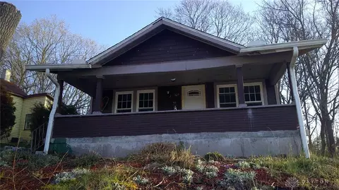 309 E 4th St, Franklin, OH 45005