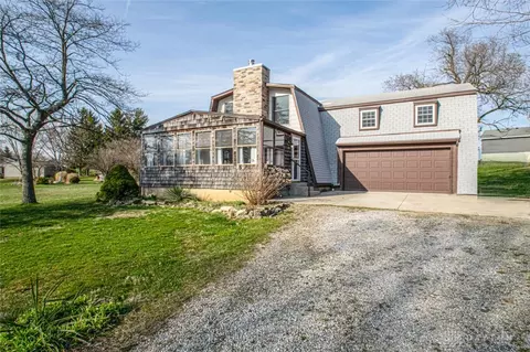 74 Ram Dr, Eaton, OH 45320