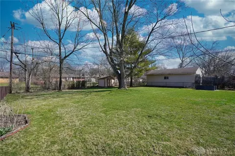 6908 Ginger Ave, Enon, OH 45323 photo 25