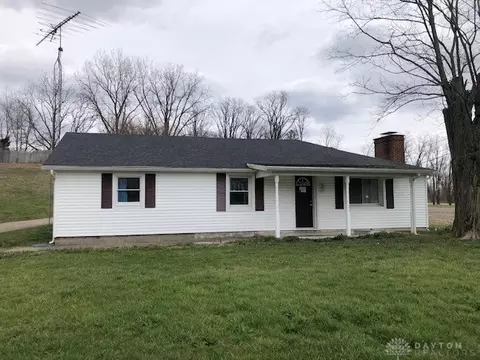 1278 N Hampton Rd, New Carlisle, OH 45344