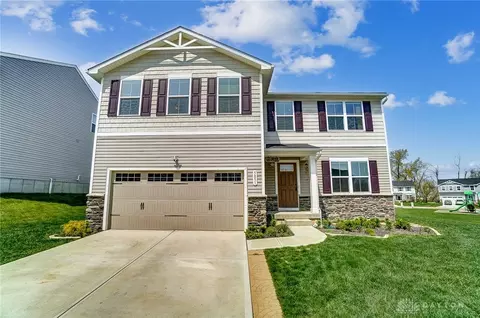 5851 Sawyers Mill Dr, Middletown, OH 45042