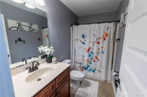 160 E Pugh Dr, Springboro, OH 45066 photo 26