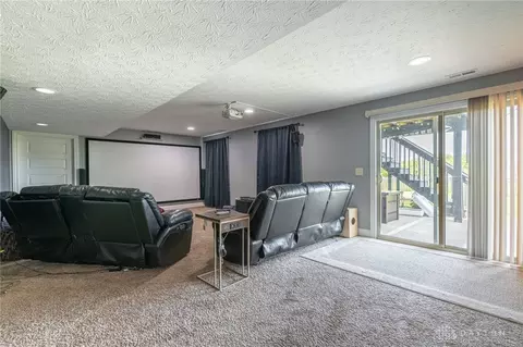 160 E Pugh Dr, Springboro, OH 45066 photo 36