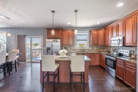 160 E Pugh Dr, Springboro, OH 45066 photo 11