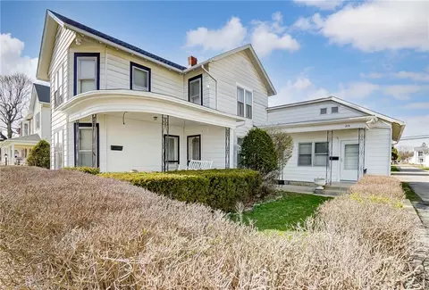 21 W Dayton St, West Alexandria, OH 45381