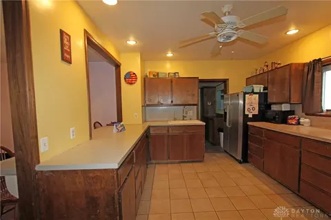 311 E Broadway St, Covington, OH 45318 photo 10
