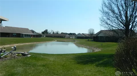 1952 Willow Lakes Dr, Springfield, OH 45502 photo 6