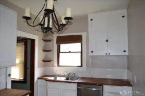 1831 Hillside Ave, Springfield, OH 45503 photo 8
