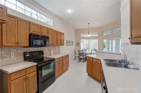 6366 Hastings Ct, Morrow, OH 45152 photo 12