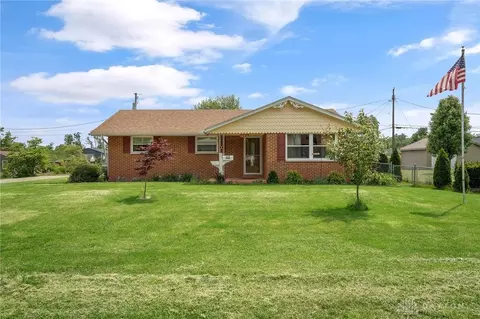 270 Loretta Dr, Dayton, OH 45415