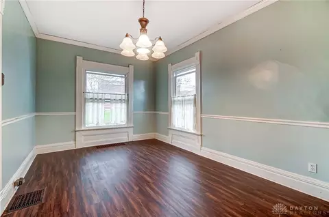 703 E Main St, Troy, OH 45373 photo 8