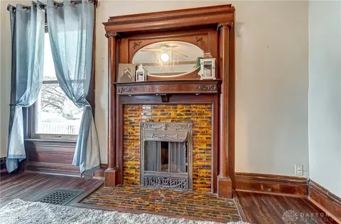 703 E Main St, Troy, OH 45373 photo 3
