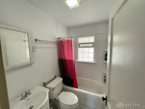 1401 Amherst Rd, Springfield, OH 45504 photo 8