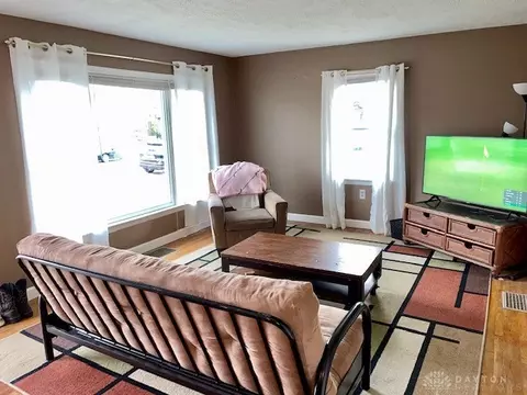 1401 Amherst Rd, Springfield, OH 45504 photo 5