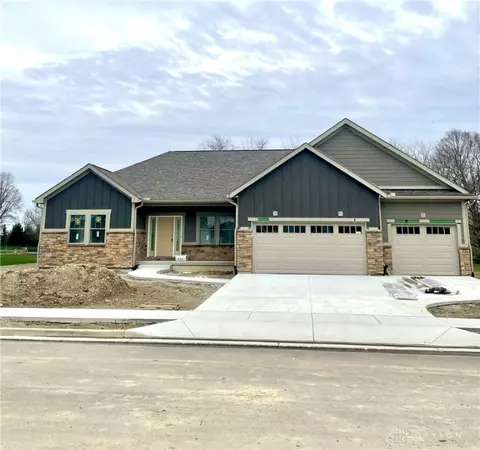 2035 Northbridge Trl, Troy, OH 45373