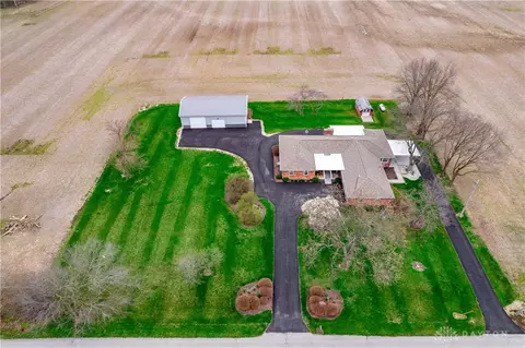 8337 Old Dayton Rd, Dayton, OH 45417
