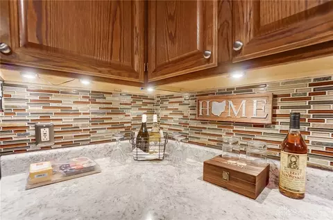 4075 Penny Pike, Springfield, OH 45502 photo 9