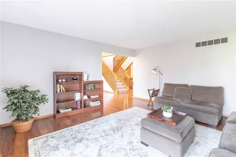 454 Rolling Timber Trl, Kettering, OH 45429 photo 10