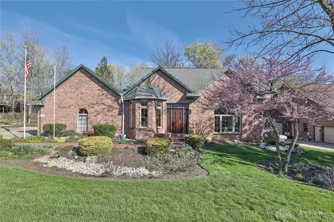 373 Crest Hill Ave, Vandalia, OH 45377