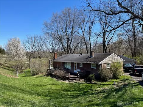7840 Bellefontaine Rd, Dayton, OH 45424