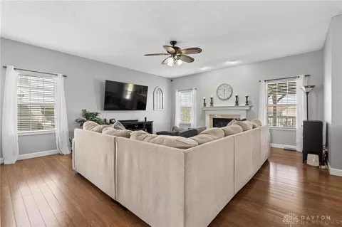 120 E Pugh Dr, Springboro, OH 45066 photo 11