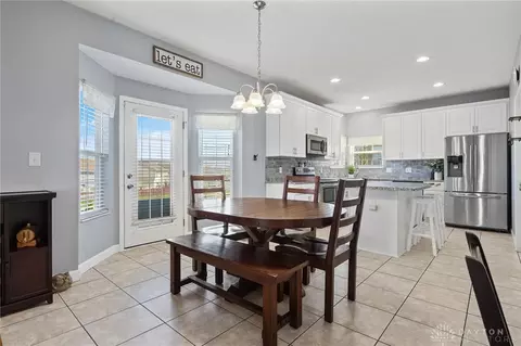 120 E Pugh Dr, Springboro, OH 45066 photo 15