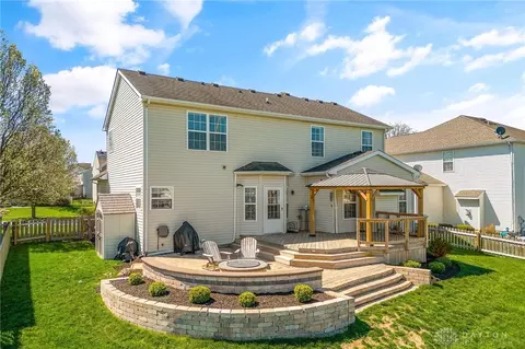 120 E Pugh Dr, Springboro, OH 45066 photo 4