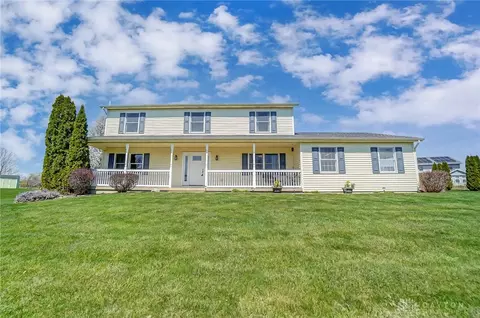 3436 Maple Grove Rd, Springfield, OH 45504