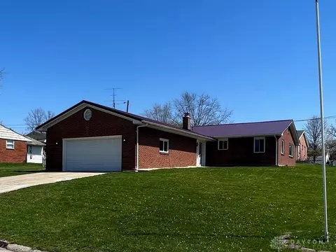1213 Sugar Maple Dr, Greenville, OH 45331