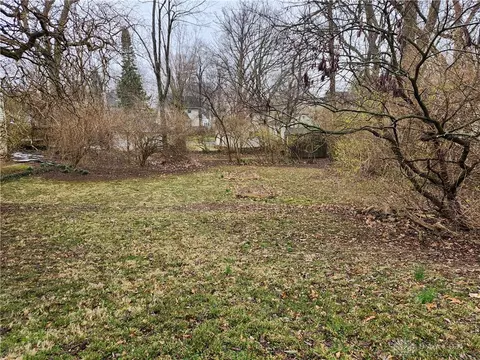 1556 Oakland Ave, Dayton, OH 45409