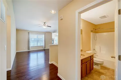 410 Thomas Pointe Ct, Monroe, OH 45050 photo 8