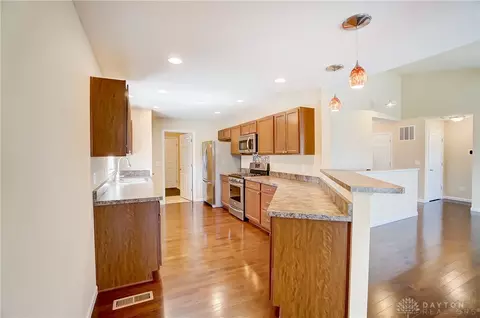 410 Thomas Pointe Ct, Monroe, OH 45050 photo 16