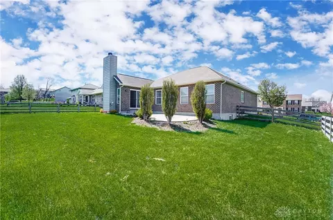 410 Thomas Pointe Ct, Monroe, OH 45050 photo 5