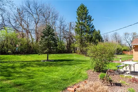4301 Burchdale St, Kettering, OH 45440 photo 40