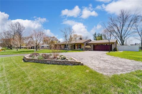 1640 Stockham Dr, Piqua, OH 45356