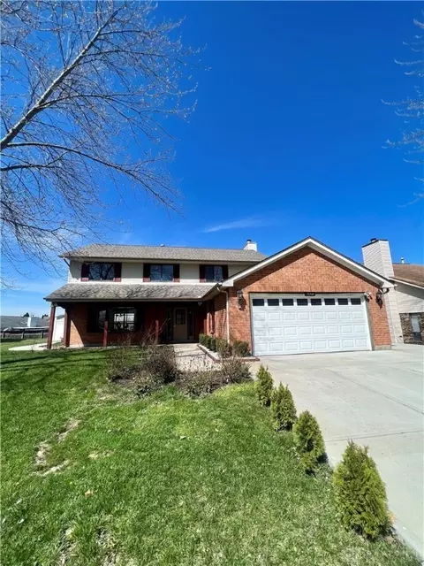 7059 Shull Rd, Dayton, OH 45424