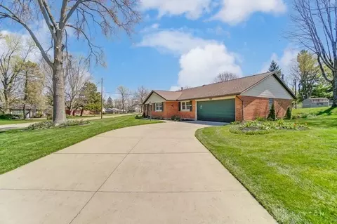 4300 Clarendon Dr, Dayton, OH 45440
