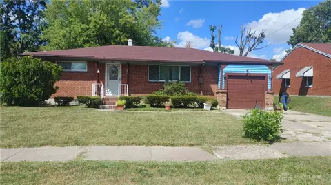 1547 Academy Pl, Dayton, OH 45406