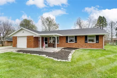 1448 S Maple Ave, Fairborn, OH 45324