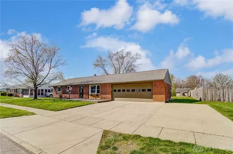 2915 Whitehorse Ave, Dayton, OH 45420 photo 2