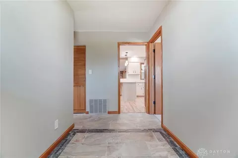 2915 Whitehorse Ave, Dayton, OH 45420 photo 5