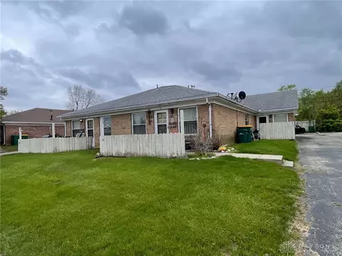 127-133 Orth Dr, New Carlisle, OH 45344